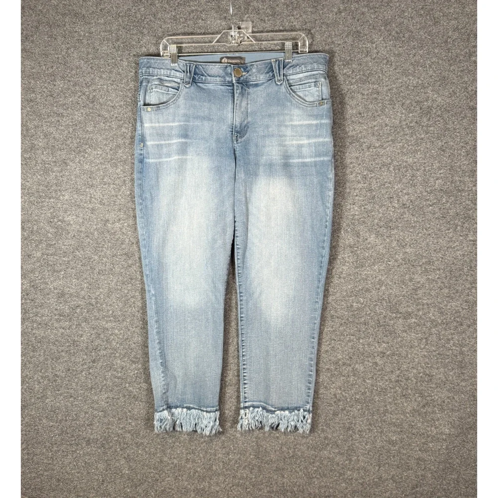Democracy Jeans Womens 16 Blue Denim AB Technology Cropped Frayed Hem Light Wash